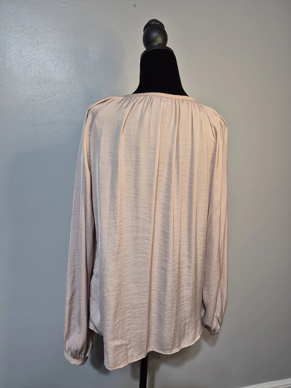 Jennifer Lopez XS Blush Pink Lace Up Blouse Long Sleeve Flowy Top - Picture 3 of 4